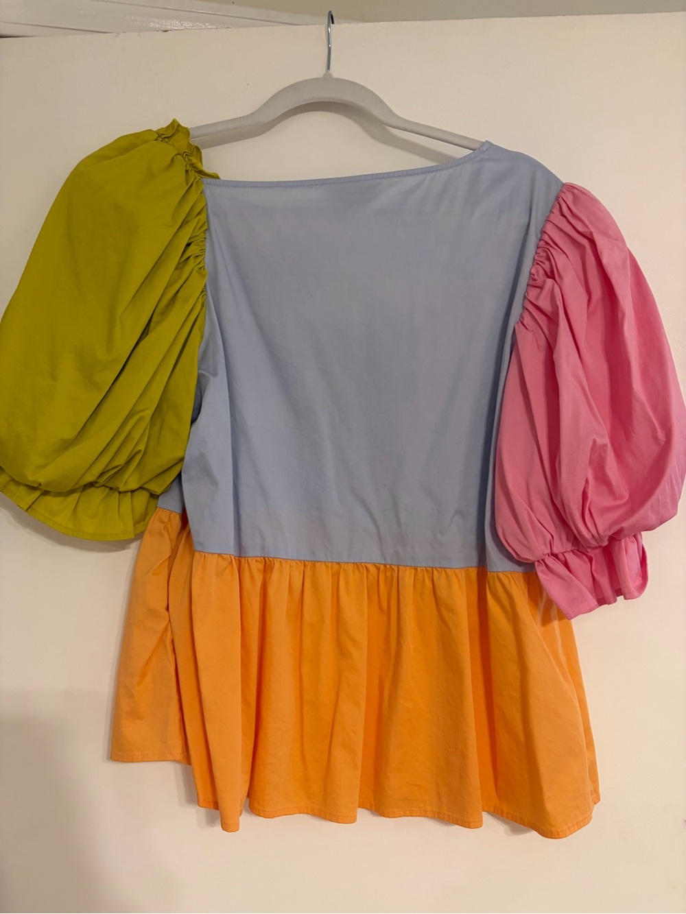 Crosby by Mollie Burch Colorblock Puff Sleeve Blouse | Statement Top Size Medium - Picture 3 of 4